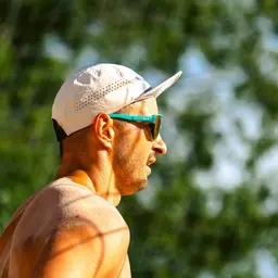 Евгений Безгинов